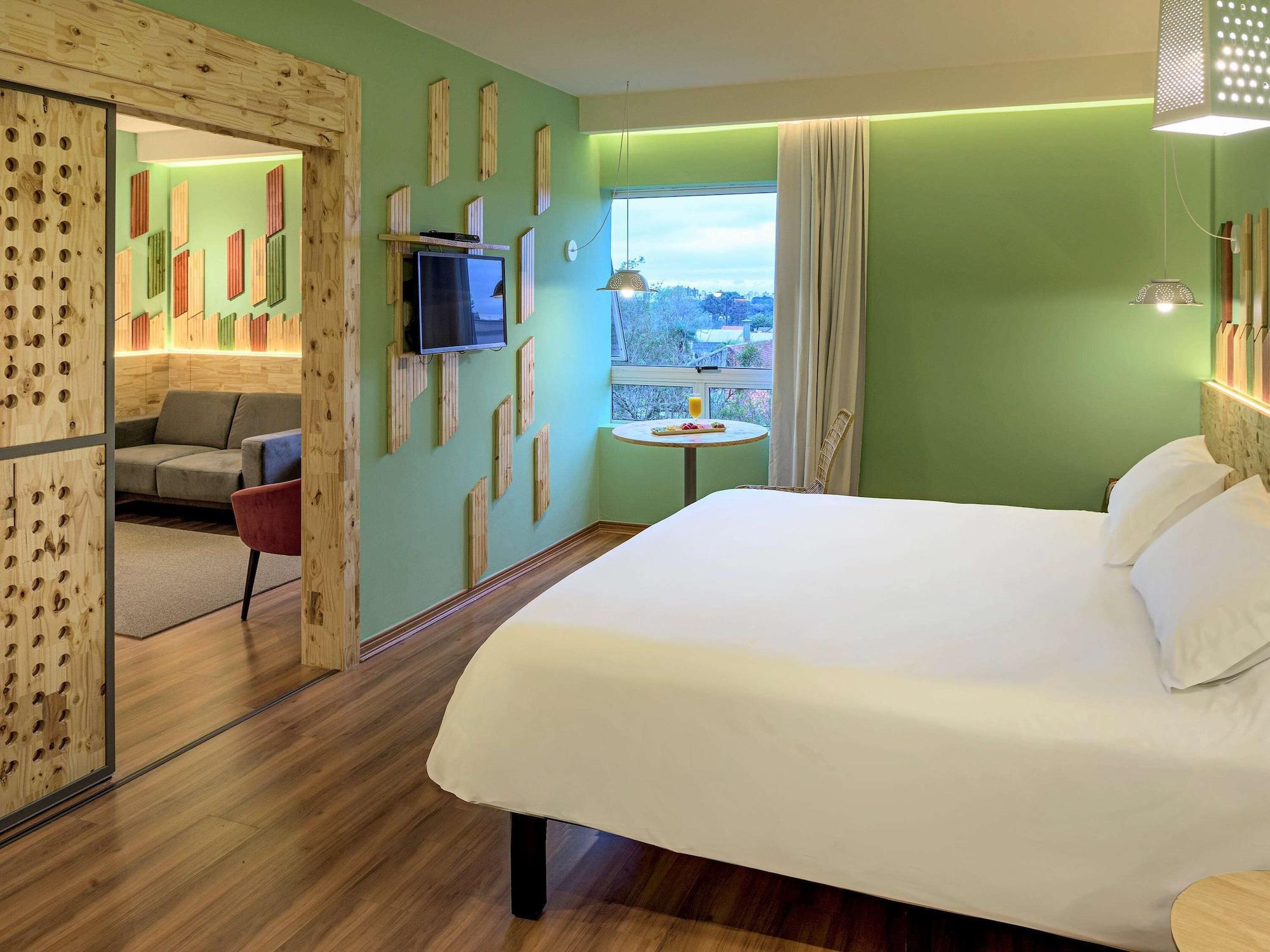 Ibis Styles Santa Felicidade 4* Curitiba